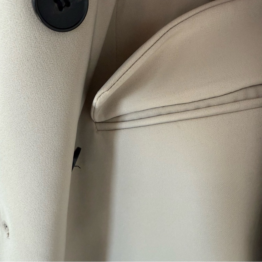 H&M Women's Tan Double-Breasted Oomen Oversized Blazer size S - Picture 3 of 13